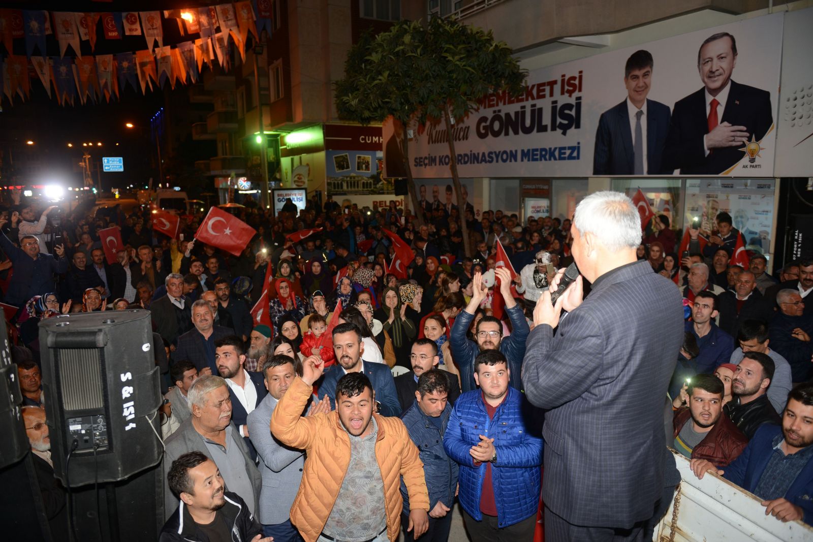 İYİ Parti'den 300 kişilik grup Cumhur İttifakı’na katıldı